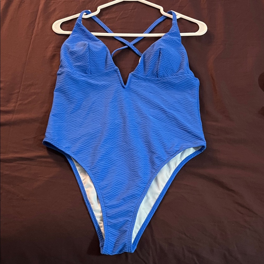 NWOT- Cupshe size medium blue one piece